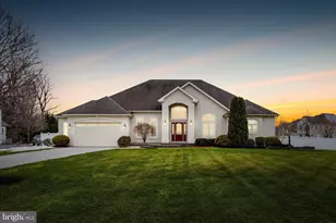 9 Kenneth Ct, Sewell, NJ 08080 - Photo 2