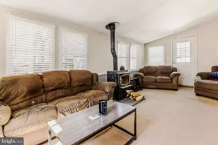 1137 Lawnton Ave, West Deptford, NJ 08096 - Photo 6