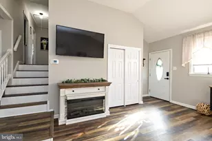 72 Pleasant Valley Dr, West Deptford, NJ 08096 - Photo 10