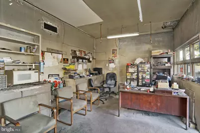 526 Broad Street W, Paulsboro, NJ 08066 - Photo 28