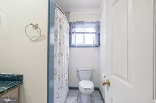 796 Candidus Ave, Woodbury Heights, NJ 08097 - Photo 18