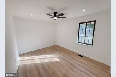 604 Cobblestone Road, Monroe Township, NJ 08094 - Photo 14