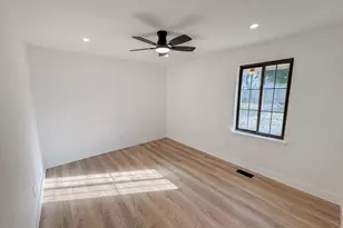 604 Cobblestone Rd, Monroe Township, NJ 08094 - Photo 14