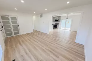 604 Cobblestone Rd, Monroe Township, NJ 08094 - Photo 6