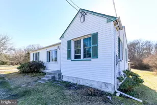 1261 N Tuckahoe Rd, Monroe Township, NJ 08094 - Photo 2