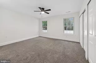 36 Lakebridge Dr, Woodbury, NJ 08096 - Photo 12