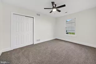 36 Lakebridge Dr, Woodbury, NJ 08096 - Photo 16