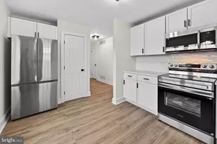 36 Lakebridge Dr, Woodbury, NJ 08096 - Photo 6