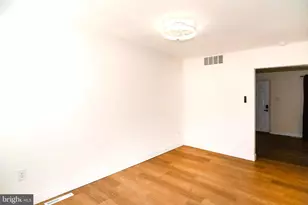 796 Richmond Dr, Sicklerville, NJ 08081 - Photo 8