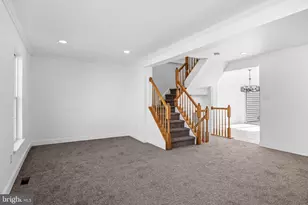 114 Carriage Way, Woodbury, NJ 08096 - Photo 6