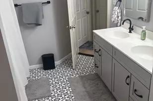 8 Shoemaker Dr, Swedesboro, NJ 08085 - Photo 20