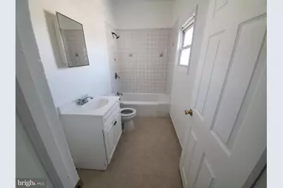 41 Carpenter Street APARTMENT #2, Woodbury, NJ 08096 - Photo 6