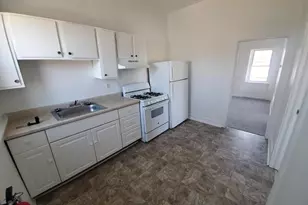 41 Carpenter St, Woodbury, NJ 08096 - Photo 1