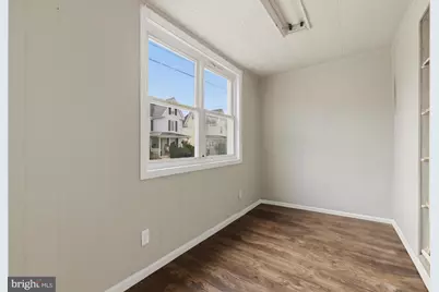 25 Roosevelt Street, Paulsboro, NJ 08066 - Photo 4