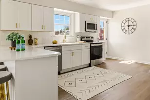 354 Memorial Ave, Greenwich Township, NJ 08027 - Photo 8