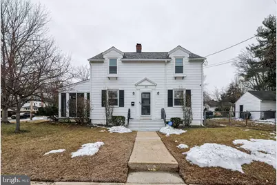 106 S Girard Street, Woodbury, NJ 08096 - Photo 2