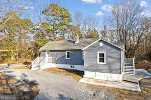 945 Washington Ave, Franklin Township, NJ 08322 - Photo 2