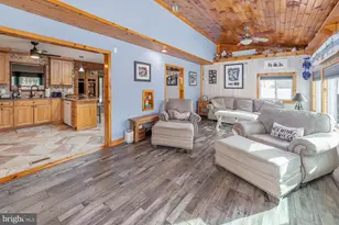 240 Lincoln Ave, Woodbury Heights, NJ 08097 - Photo 12