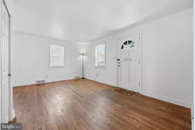 406 Victoria Street, Glassboro, NJ 08028 - Photo 6