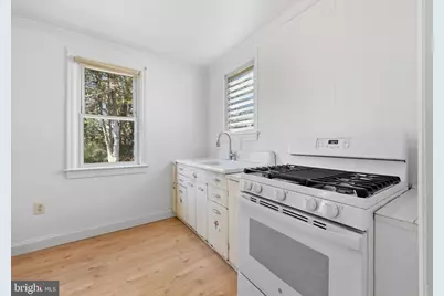 406 Victoria Street, Glassboro, NJ 08028 - Photo 8