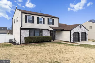 133 Hampshire Drive, Woodbury, NJ 08096 - Photo 2