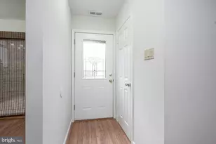 37 Arrowwood Ct, Woodbury, NJ 08096 - Photo 4