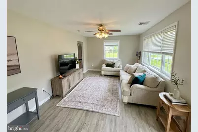 413 Braun Court, Woodbury, NJ 08096 - Photo 4