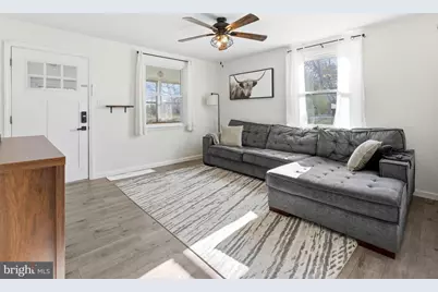 401 Woodbury Terrace, West Deptford, NJ 08086 - Photo 6