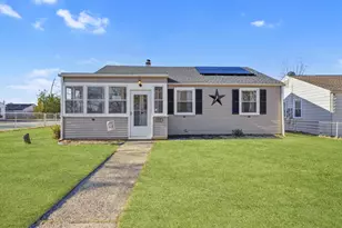 401 Woodbury Terrace, West Deptford, NJ 08086 - Photo 1