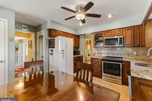 15 Tattersall Dr, West Deptford, NJ 08051 - Photo 8