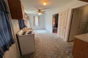 160 E Monmouth Ave, Sewell, NJ 08080 - Photo 10