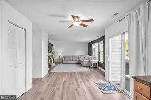 17 Horner Ln, Swedesboro, NJ 08085 - Photo 8