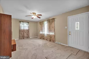 810 Asbury Ave, National Park, NJ 08063 - Photo 4