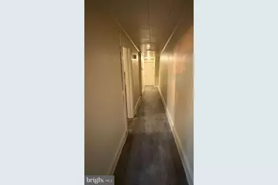 915-917 North Delaware Street N #915 B, Paulsboro, NJ 08066 - Photo 6