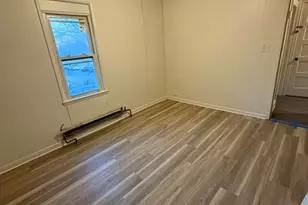915-917 North Delaware Street N, Paulsboro, NJ 08066 - Photo 4