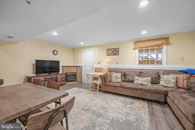 9 Redwood Court, Glassboro, NJ 08028 - Photo 8