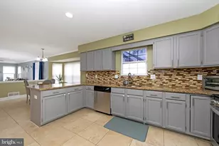 135 Sienna Ln, Glassboro, NJ 08028 - Photo 10