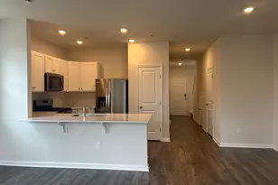 125 Mazzeo Dr, Glassboro, NJ 08028 - Photo 2