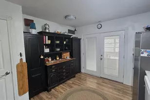 20 S Mars Dr, Sewell, NJ 08080 - Photo 8