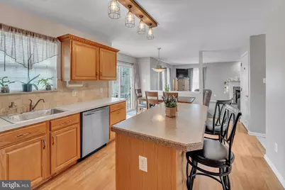 1105 Lafayette Street, Monroe Township, NJ 08094 - Photo 8