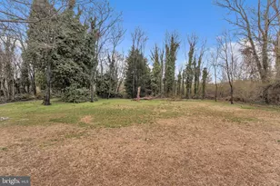 1105 Lafayette St, Monroe Township, NJ 08094 - Photo 52