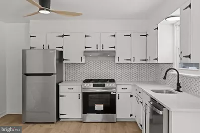 395 Montgomery Drive, Mantua, NJ 08051 - Photo 2