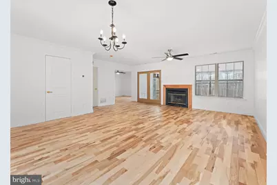 617 Caribbean Way, Monroe Township, NJ 08094 - Photo 10