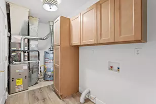 617 Caribbean Way, Monroe Township, NJ 08094 - Photo 22