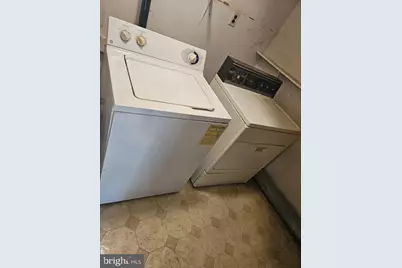 66 E Red Bank Avenue, Woodbury, NJ 08096 - Photo 10