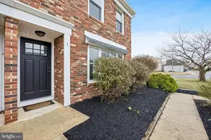 1 Corvas Ct, Sewell, NJ 08080 - Photo 2