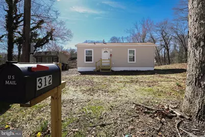 312 Crystal Drive, Monroe Township, NJ 08094 - Photo 2