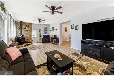1013 Delsea Drive, Franklin Township, NJ 08322 - Photo 2