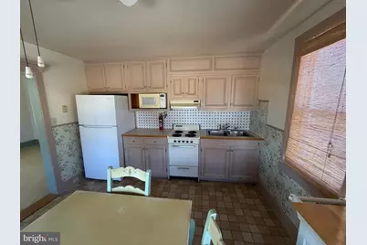 20 Dickinson Road #B (SECOND FLOOR), Glassboro, NJ 08028 - Photo 4