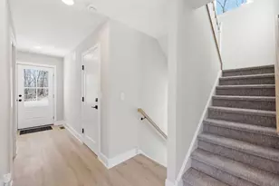 1463 11th Ave, Monroe Township, NJ 08094 - Photo 4